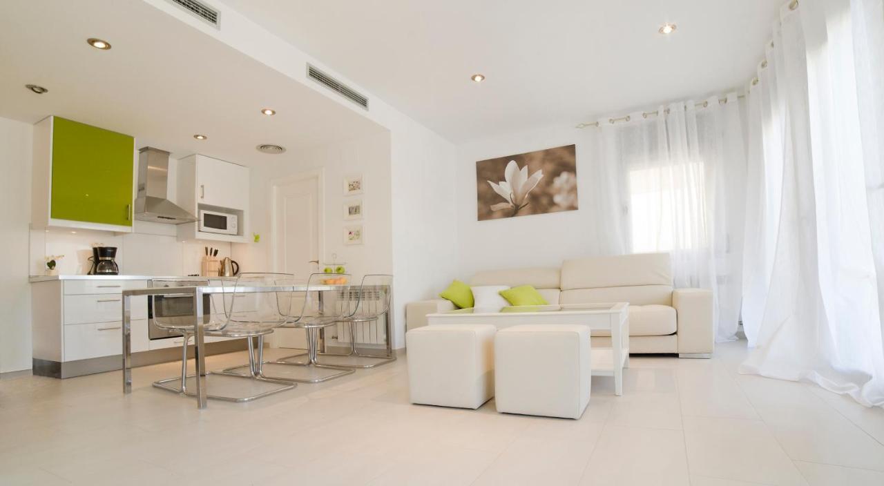 Tranquil Duplex In Sitges, Barcelona,Sea Views, Parking, Terrace公寓 外观 照片