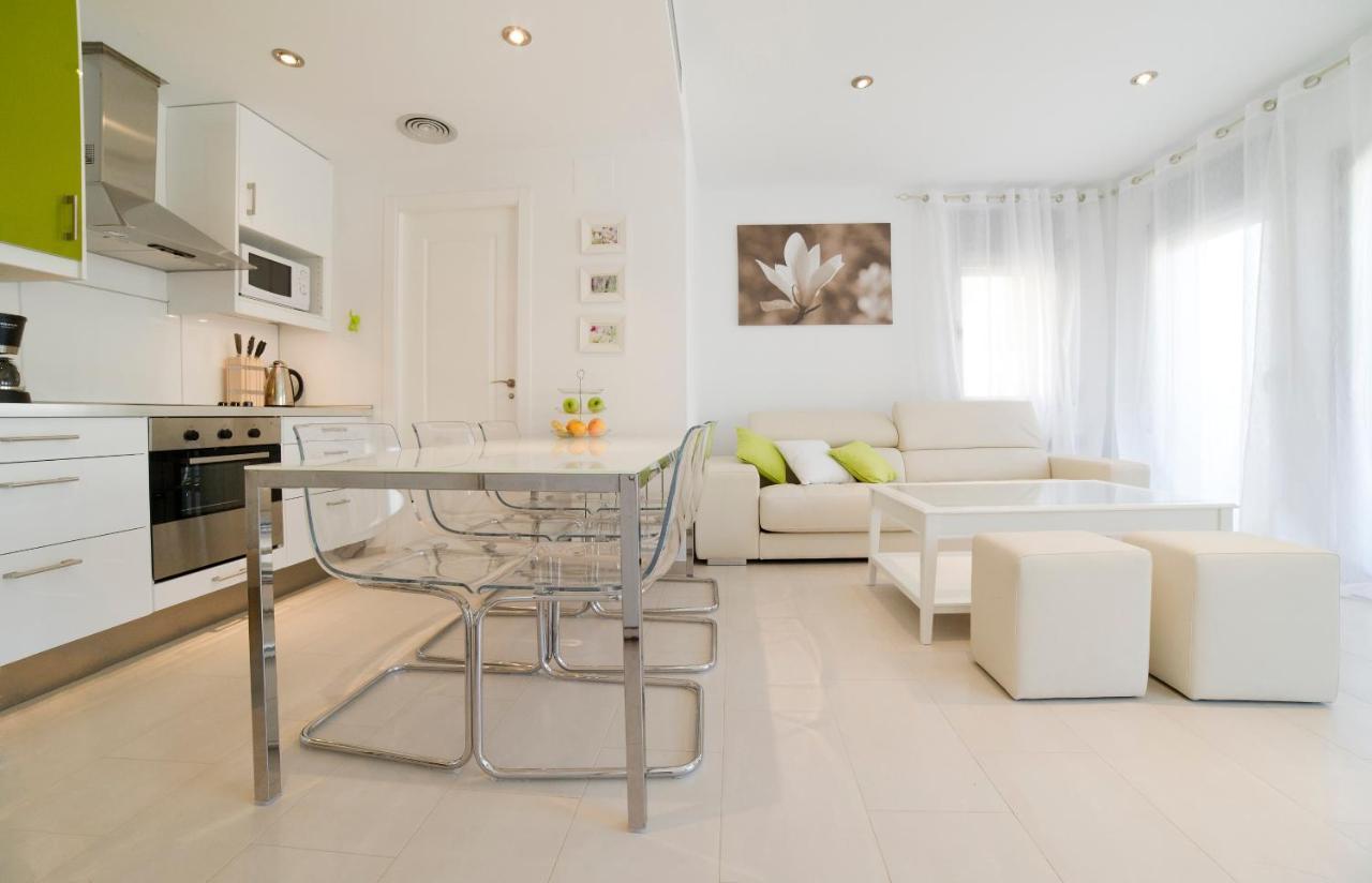 Tranquil Duplex In Sitges, Barcelona,Sea Views, Parking, Terrace公寓 外观 照片